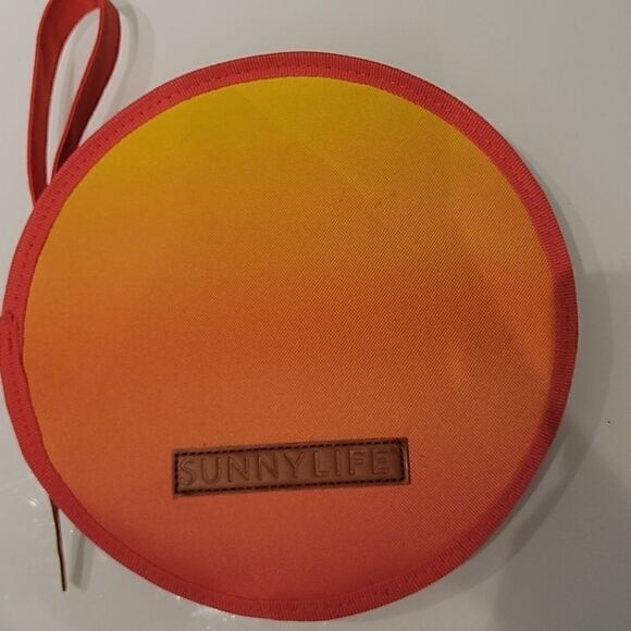 💥Sunnylife Picnic Set💥 - Picture 3 of 3